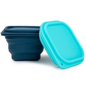 2/$25*when bundled* NWT Core Home Square Collapsible Silicone Containers